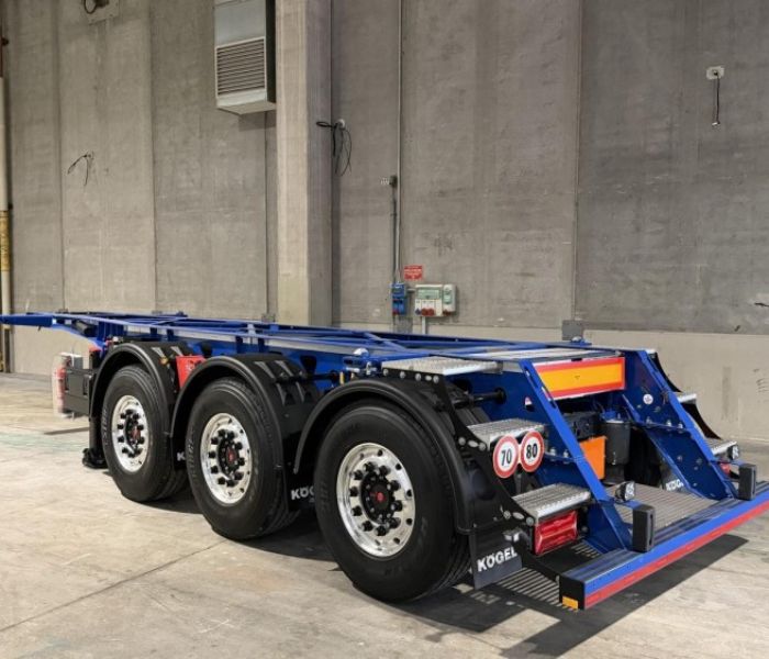 Innovation im Kühltransport: LiteShell-Technologie im Praxiseinsatz (Foto: Kögel Trailer GmbH)